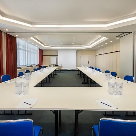 Wyndham Garden Lahnstein Hotell 4*