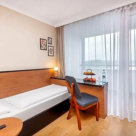 ويندهام غاردن لاهنستين كوبلنز 4*