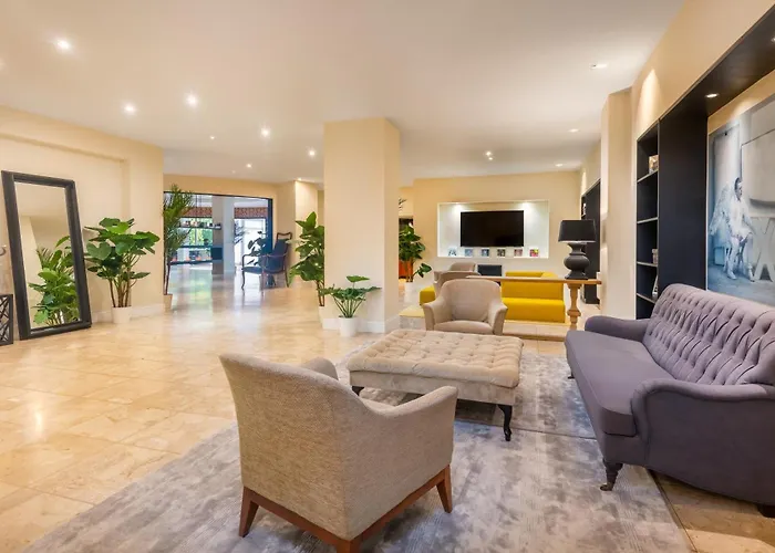 ويندهام غاردن لاهنستين كوبلنز 4* كوبلنس