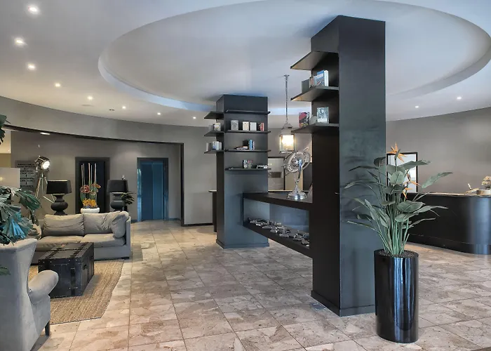 ويندهام غاردن لاهنستين كوبلنز فندق كوبلنس