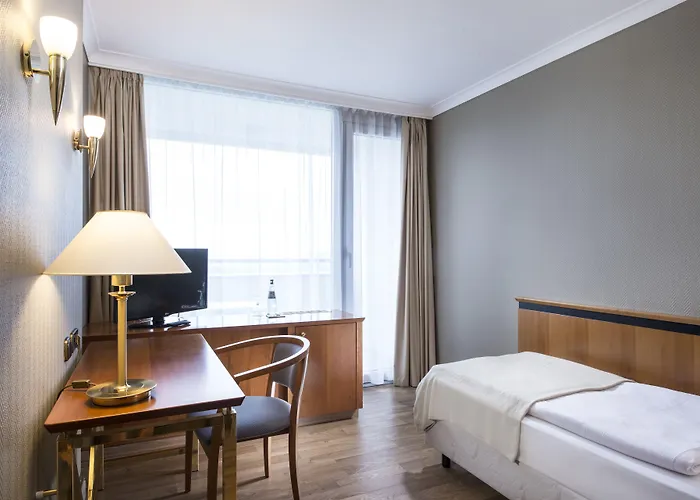 فندق ويندهام غاردن لاهنستين كوبلنز 4*