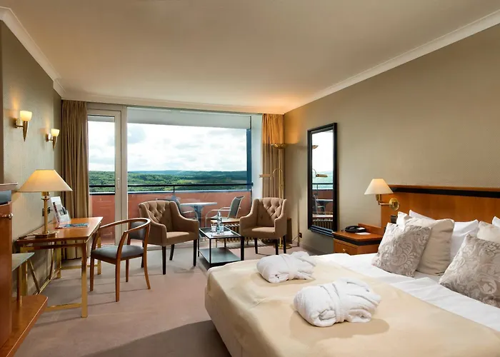 فندق ويندهام غاردن لاهنستين كوبلنز كوبلنس